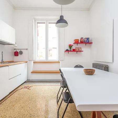Flaminio Historic Charm And Modern Flair Daire *