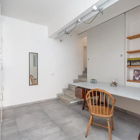 Flaminio Historic Charm And Modern Flair Daire *